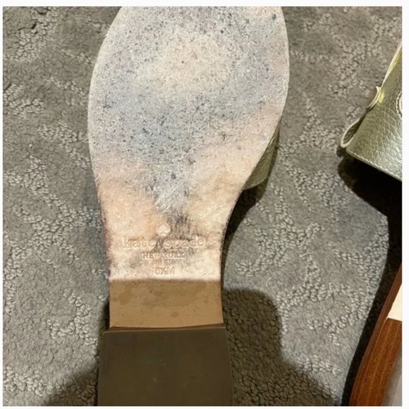 Kate Spade Brie Gold Leather Kiltie Slide Sandals in Metallic size 6.5 - Picture 9 of 10
